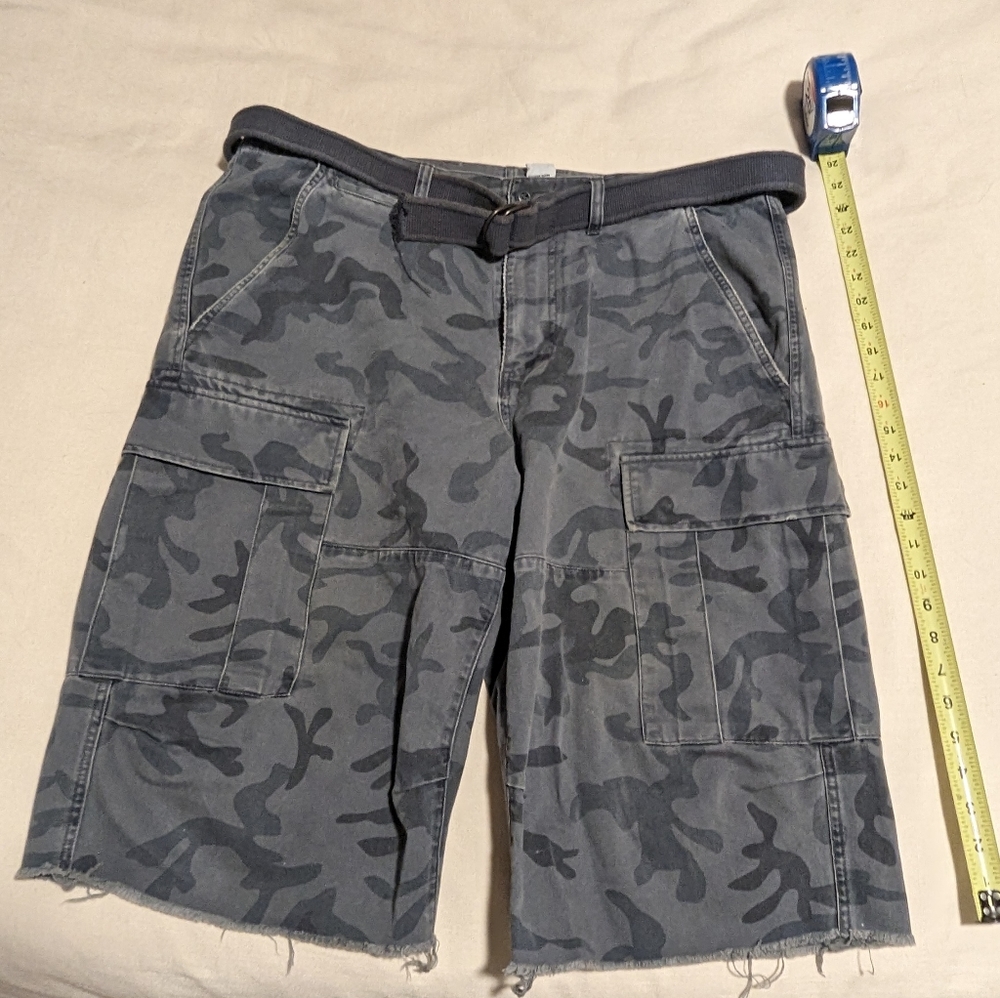 Armani Exchange Belted Cargo Shorts